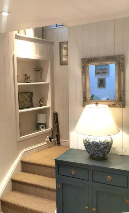 Lovely 2 Bed Annexe Near ساليزبري المظهر الخارجي الصورة