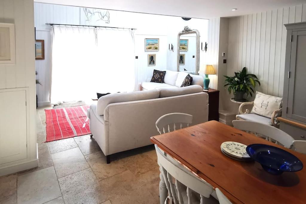 Lovely 2 Bed Annexe Near ساليزبري المظهر الخارجي الصورة