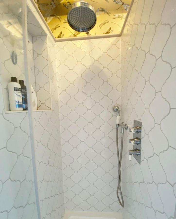Lovely 2 Bed Annexe Near ساليزبري المظهر الخارجي الصورة